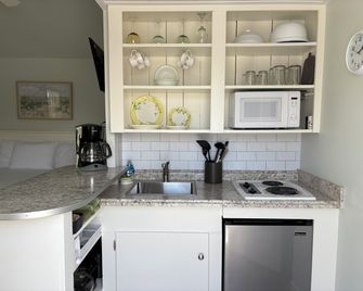 Moontide Motel, Apartments, and Cabins - Old Orchard Beach - Mutfak