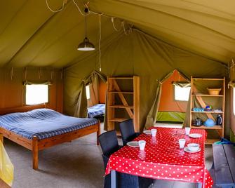 Camping Parc de la Brenne - Lignac - Habitación