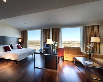 Hotel Eurostars Zaragoza - Saragozza - Camera da letto