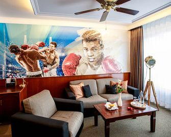 Mercure Hotel Riesa Dresden Elbland - Riesa - Sala de estar