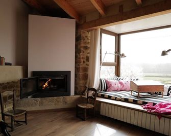 Casa Gadea - Polientes - Living room