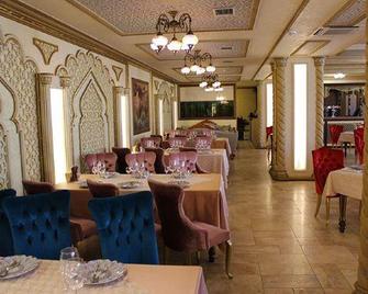 1000 i 1 Noch Hotel - Makhachkala - Restaurante