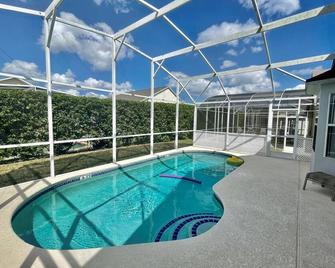 Grand Luxury 4bd Pool Home Disney Universal - Davenport - Pool