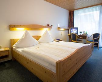 Hotel Am Lingelbach - Knüllwald - Bedroom
