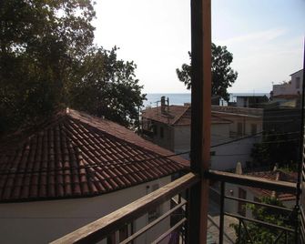 Katia Hotel - Afissos - Balcón