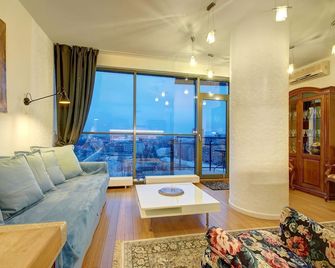 Helios City Vilnius Apartments - Vilnius - Living room