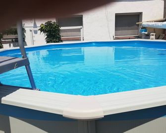 Casa El Herrero for 7 people - Cuéllar - Piscina