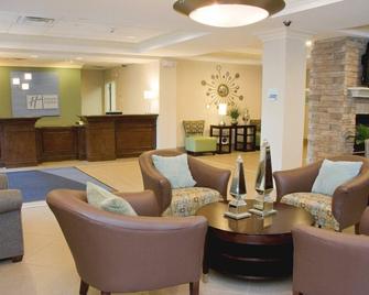 Holiday Inn Express & Suites Smyrna-Nashville Area - Smyrna - Lobby