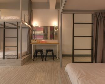 Bayhouse Comfortel Hualien Hostel - Hualien City - Bedroom