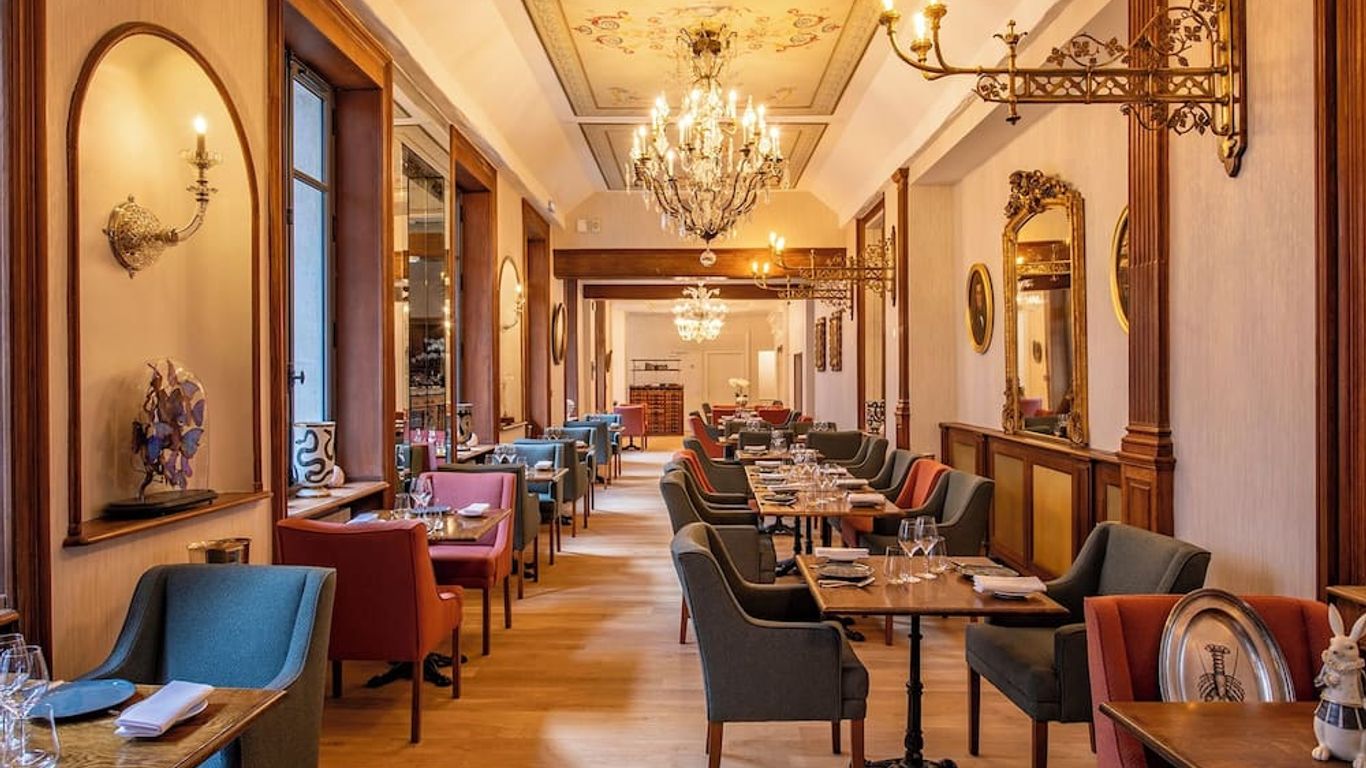 Hôtel de la Poste à Avallon, Bourgogne