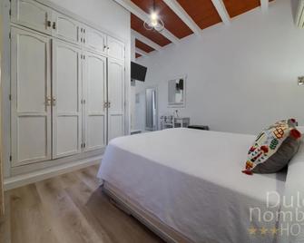 Hotel Dulce Nombre - Tarifa - Makuuhuone