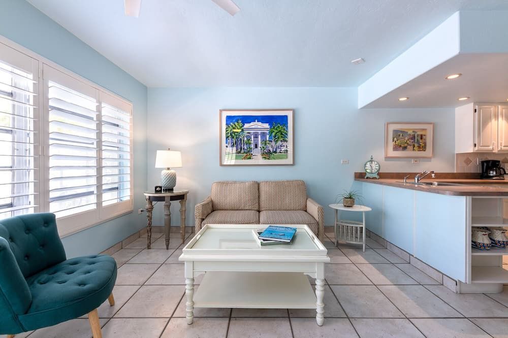 Kona Kai Resort and Gallery