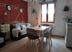 2 apartments 3 bedrooms 2 bathrooms for 6 people Coeur de Ribeauvillé - Ribeauvillé - Spisestue