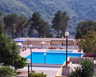 One bedroom appartement with furnished balcony and wifi at Montagnareale 5 km away from the beach - Patti - Piscina