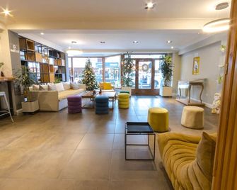 Hotel Cap Polonio - אושואיה - לובי