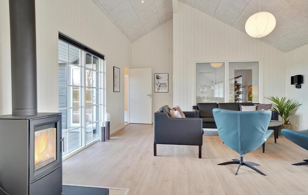 Beautiful home in Grenaa with sauna – Grenaa