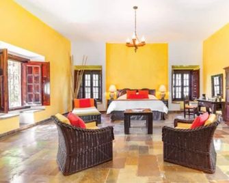 Hotel Racquet - Cuernavaca - Schlafzimmer