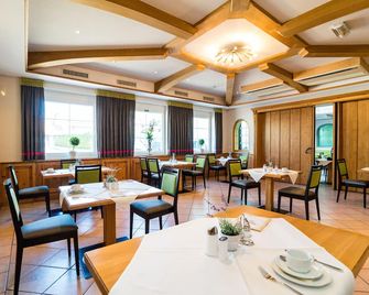 Hotel & Gasthof Richard Held - רגנסבורג - מסעדה