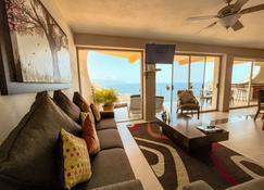 Villas Altas Mismaloya Ph A3 Dream Views To Mismaloya Beach And Bay - Mismaloya - Living room