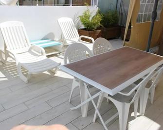 Studio Entre Foret Et Plage - Ambiance Bord De Mer - Saint-Hilaire-de-Riez - Patio