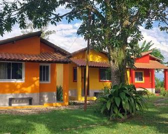 Sitio148 Hospedaria - Penedo - Building