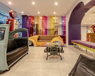 Ibis Styles Balneario Camboriu - Balneario Camboriú - Edificio