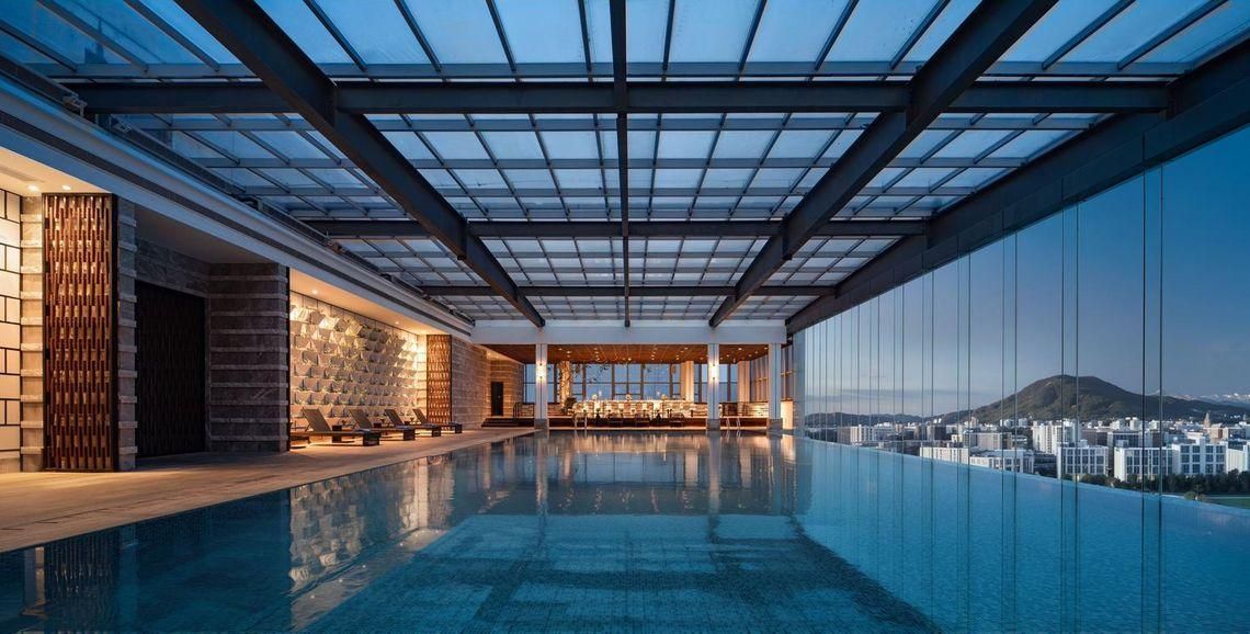 Guilin Exhibition International Boutique Hotel - גילין - בריכה