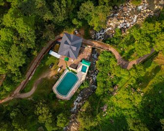 River View Villa Riverside Retreat With Swimming Pool In Bir Billing. - Bīr - Building
