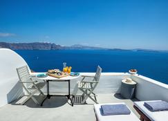 Diamond Luxury Suites - Oia - Balcony