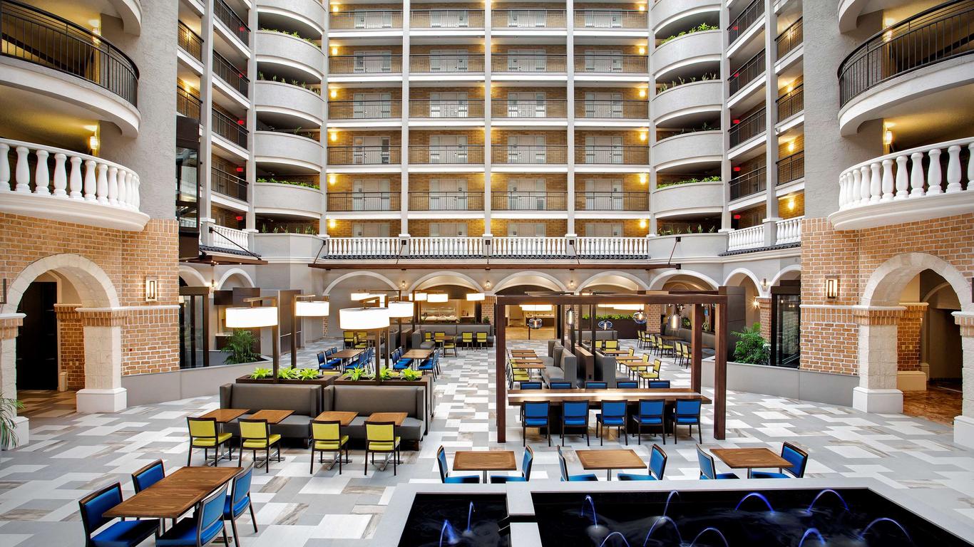 Embassy Suites by Hilton Orlando International Drive Convention Center