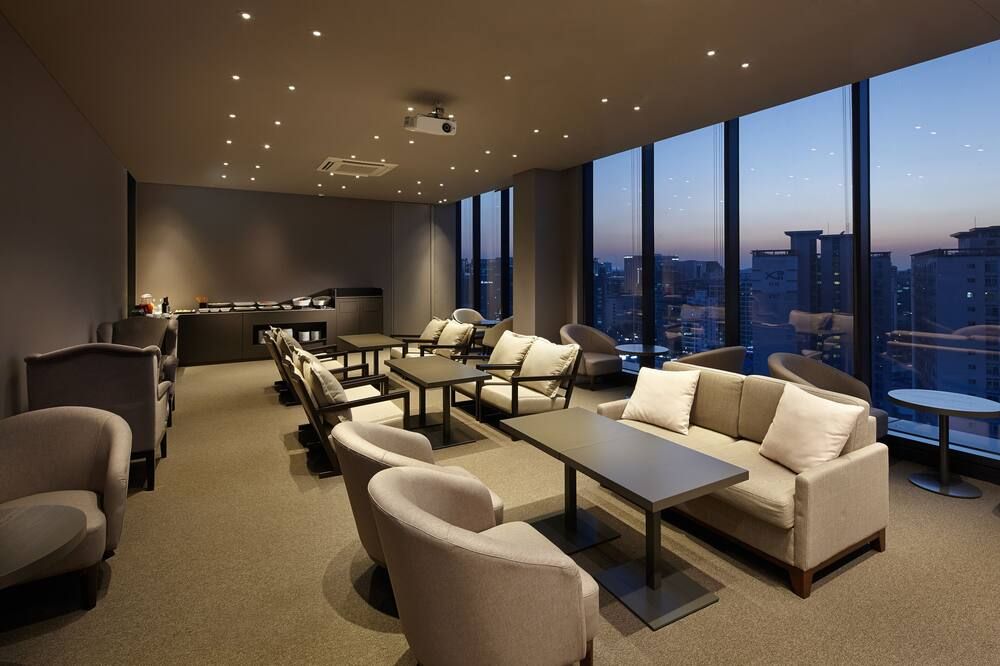 Shilla Stay Guro - Guro Digital Complex Station