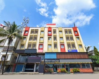 De Comfort Executive - Hinjewadi - Building