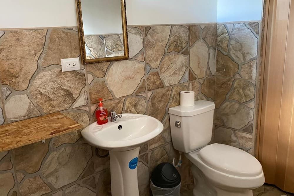 Hotel Your House - Alajuela - Kylpyhuone