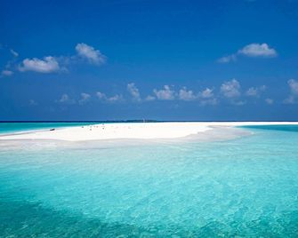 Sunny Day Inn Maldives - Manadhoo - Playa