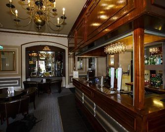 Shaw Hill Golf Resort & Spa Hotel - Chorley - Bar