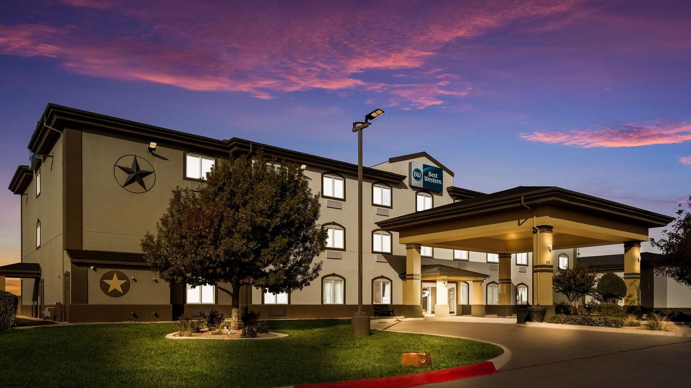 Best Western South Plains Inn & Suites