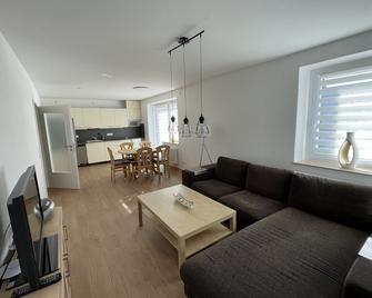 Vacation apartment in the heart of Saxony - Leisnig - Sala de estar