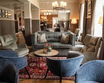 Gloppen Hotell - By Classic Norway Hotels - Sandane - Lounge