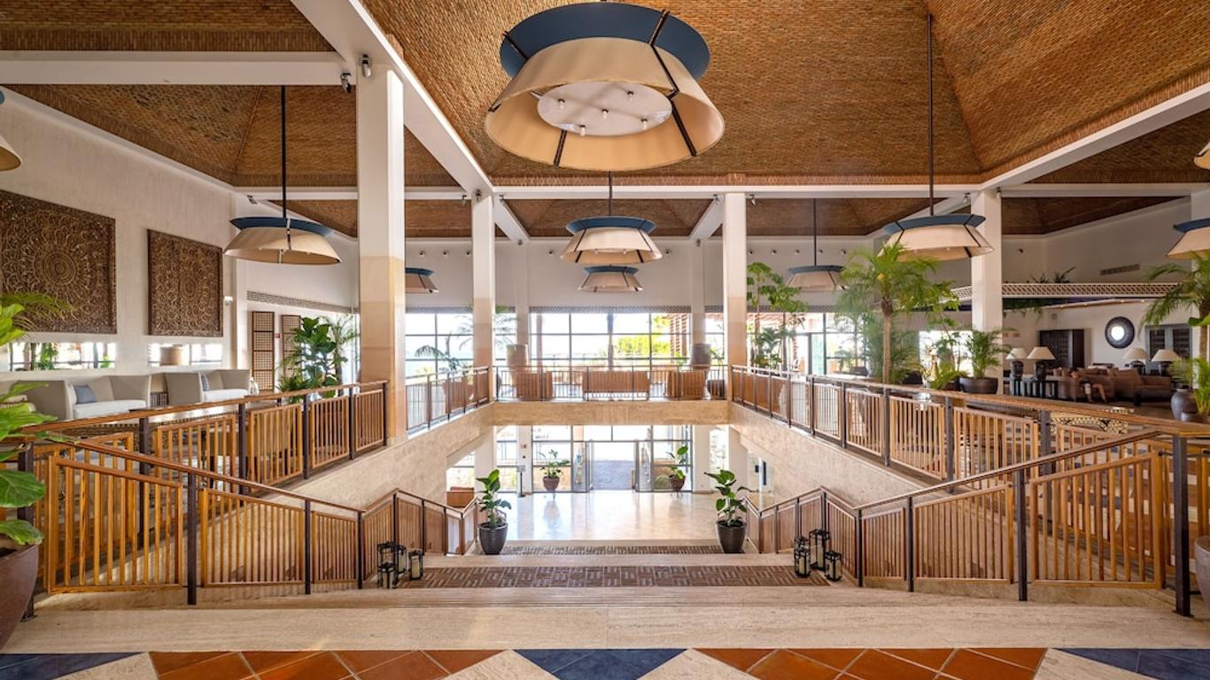 منتجع وفندق سبا غرانده ريال سانتا أولاليا