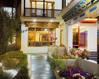 Oasis villa - Leh - Edificio