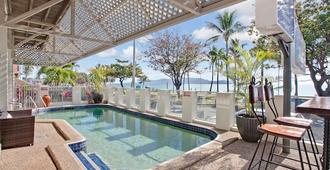 Beach House Motel - Townsville - Pool