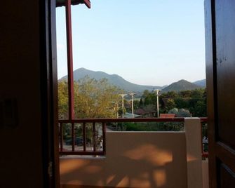 Chiangkhan See View Guest House - Chiang Khan - Balcony
