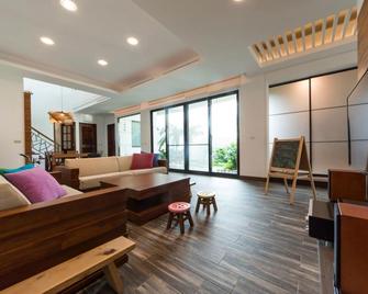 First Quality B&B - Taitung City
