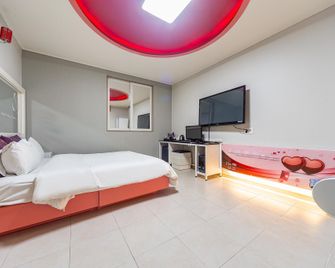 Gwangju Sangmu Hyu - Gwangju - Bedroom