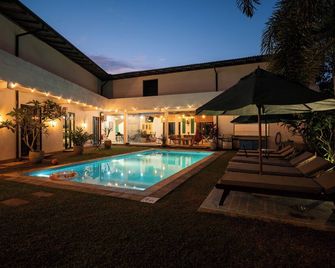 The Southern Heritage - Galla - Basen