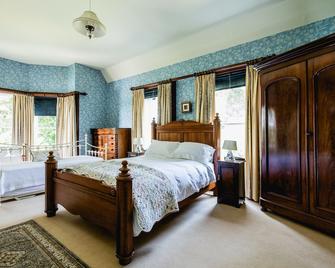 Kiltariff Hall Country House - Ballyroney - Bedroom