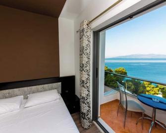 New Heaven Hotel - Sarandë