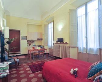 Cozy apartment in Palazzo Malaspina - Piacenza - Bedroom