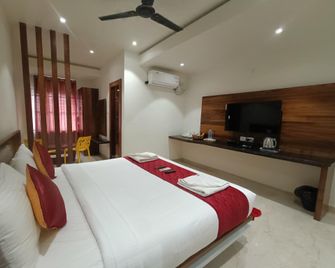 New Srs Hotel - Raichur - Habitación