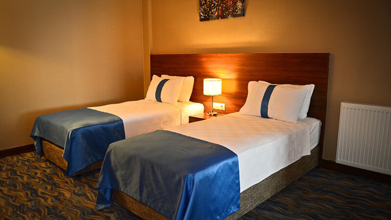 Norton Hotel